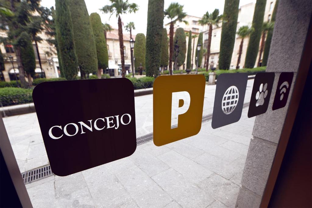 Hostal Concejoimagen principal