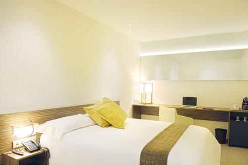 ImagenAir Rooms Madrid Airport By Premium Traveller 2