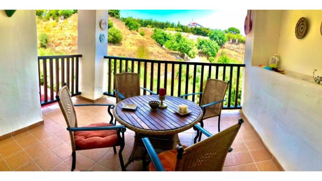 Nydelig selveierleilighet med svømmebasseng, 18-hulls golfbane og dobbel garasjeplass.imagen principal