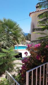 ImagenVilla Belucra downstairs apartment 3