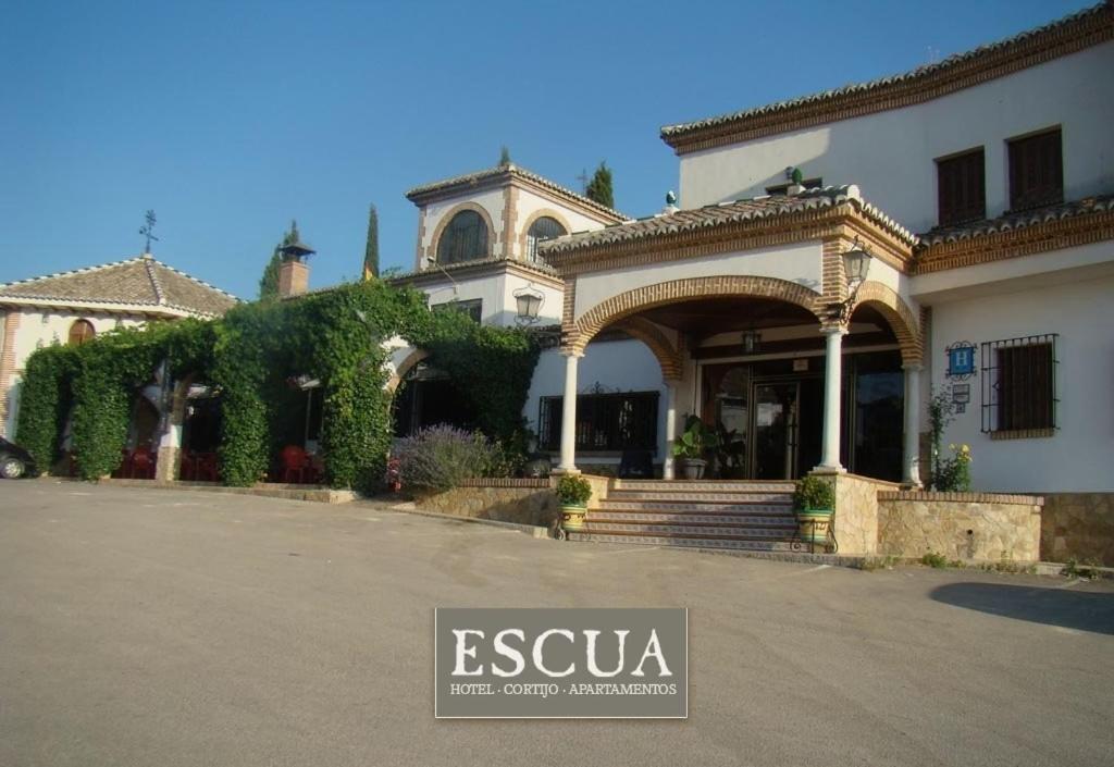 Escuaimagen principal