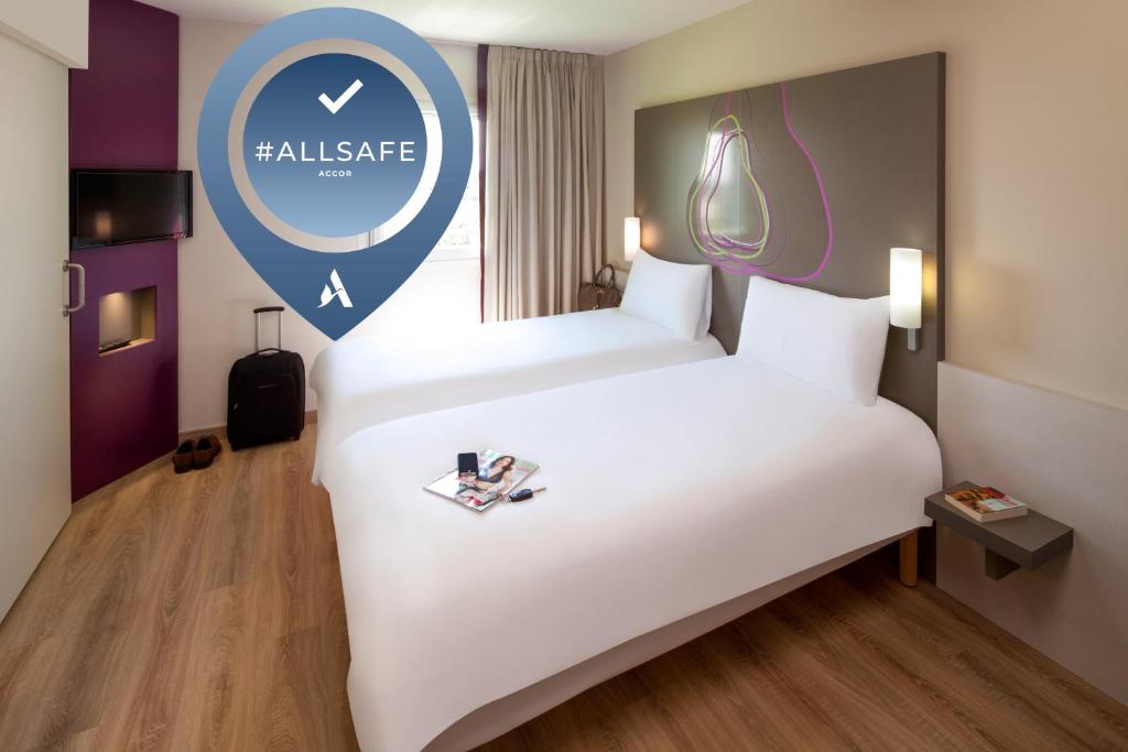 Hotel Ibis Styles Lleida Torrefarreraimagen principal