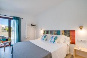 ImagenCala Morlanda 1 3