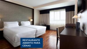 ImagenNH Canciller Ayala Vitoria 6