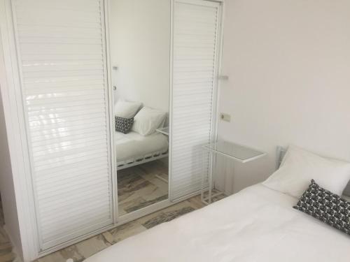 ImagenHabitaciones Turisticas Las Brisas 2