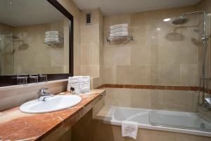 ImagenCatalonia La Pedrera 5