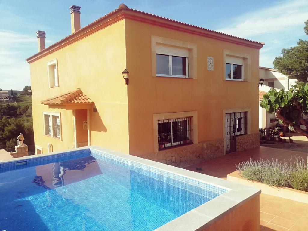 MAS DEL VENT Piscina privada, vistas al mar, barbacoa y aire acondicionadoimagen principal