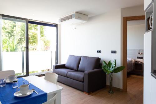 ImagenApartamentos Playa De Los Barcos 1