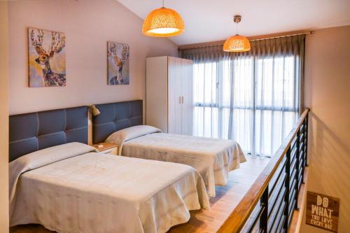 ImagenC - Apartamento moderno en El Torrico con piscina 1