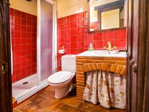 ImagenCasa rural con piscina 'El Charcón' 3