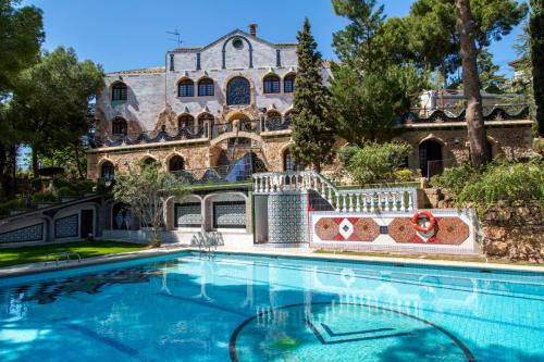 ImagenApartamentos Gaudi Style 1