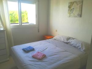 ImagenApartamento con terraza privada y piscinas 6