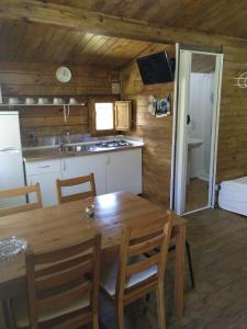 ImagenCAMPING A GRANDELLA 8