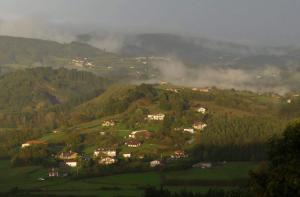 ImagenEn la colina 1 Montañealde 5