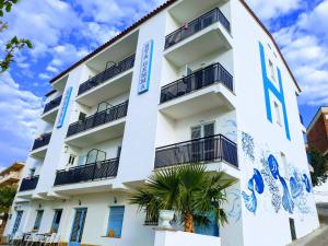 ImagenHostal Santa Gemma 6