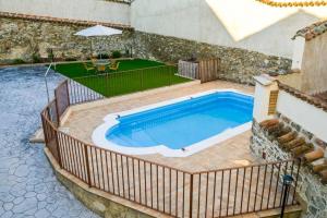 ImagenA - Apartamento elegante con piscina en El Torrico 6