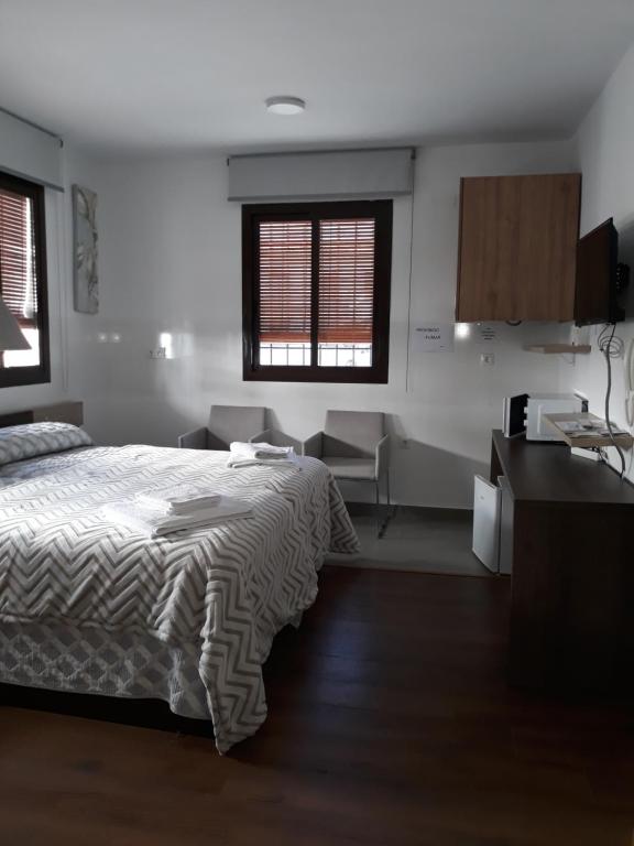 Hostal Rural Pico Aznaitinimagen principal