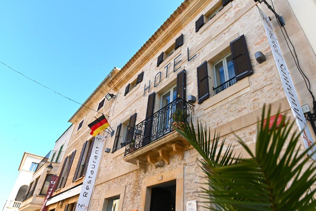 Stadthotel Santanyiimagen principal