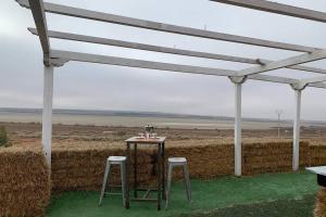 ImagenCasita de campo con vistas a una laguna 4