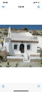 ImagenAlojamientos CUEVAS TIANA 5