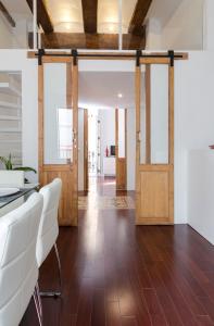 ImagenApartments Downtown Valencia 3