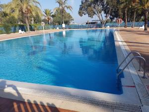 ImagenConfortable Bungalow en camping de La Manga 4