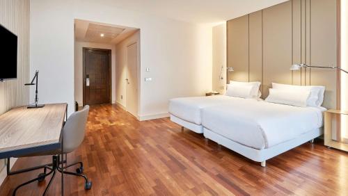 ImagenNH Luz Huelva 2