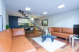 ImagenMy Space Barcelona Pool Garden Apartments 5