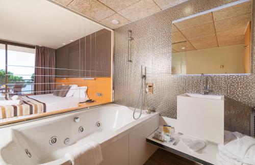 ImagenHotel Restaurant Sant Pol 1