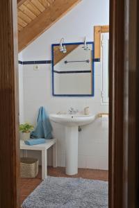 Imagencasa con jardín, 4 habitaciones y mucho encanto en cercedilla 6