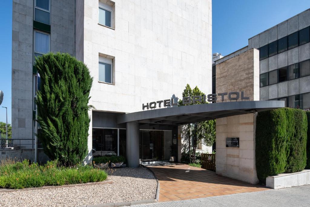 Catalonia Bristolimagen principal