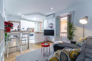 ImagenHomeAbroad Apartments - Plaza Mitjana 4