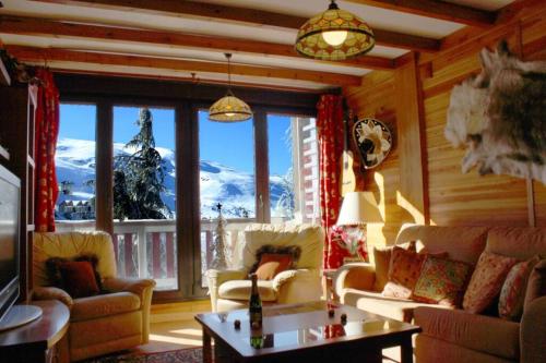 ImagenROCHA Exclusivo apartamento en la mejor zona con Vistas y Parking gratuito 2