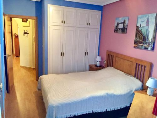 ImagenTorrevieja Two-bedroom apartment 1