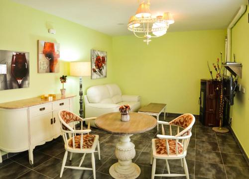 ImagenEl Carmen Exclusive 4