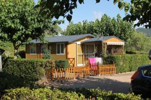 ImagenMontsant Park Camping & Bungalow 3