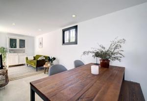 ImagenRenovated townhouse San Roque 85 4