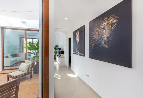 ImagenAmazing view to golf courses 14 pax 1