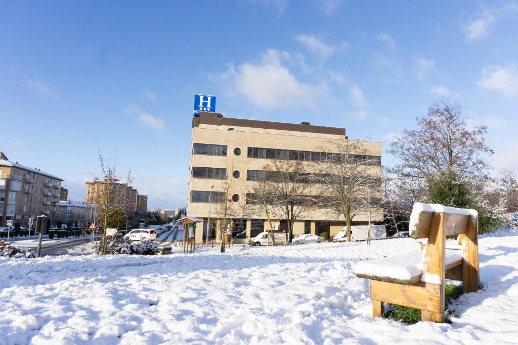 Hotel Pamplona Villavaimagen principal