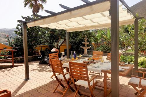 ImagenWonderful Complex With Views To The Sea And The Mountains Canalina Iii 1