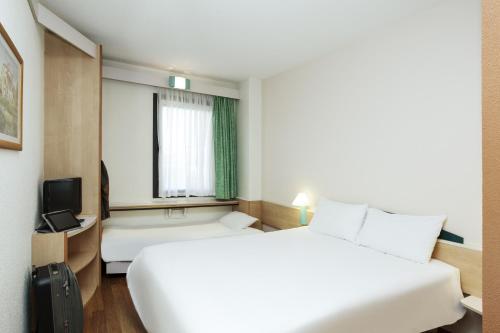 ImagenIbis Valladolid 1