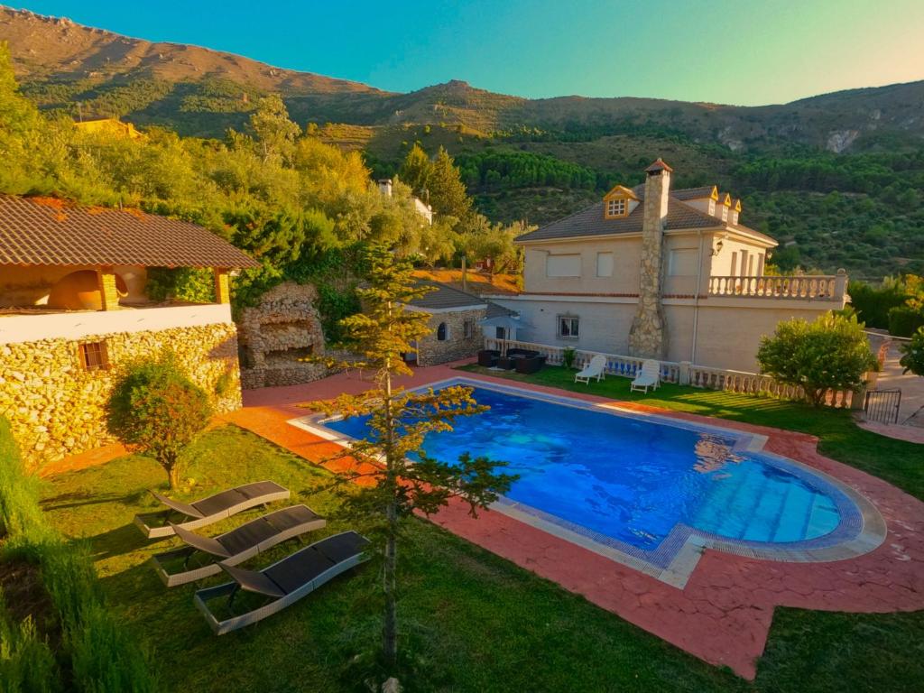 Villa Fuji piscina privada naturaleza y relax alquiler de todo el alojamientoimagen principal