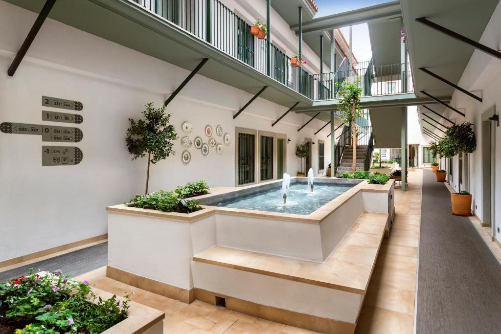 Catalonia Santa Justaimagen principal