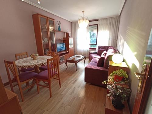 ImagenAcogedor piso en zona tranquila. 2