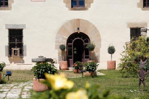 ImagenMasia del siglo XIV cerca de Barcelona 2