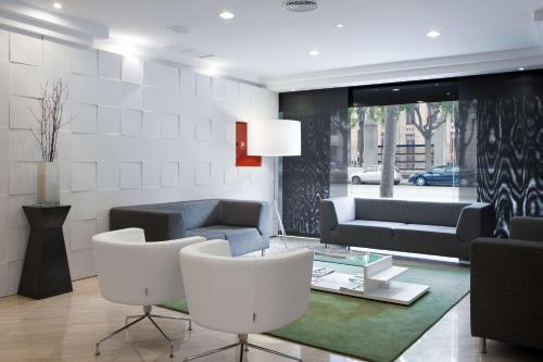 ImagenNH Barcelona Stadium 2