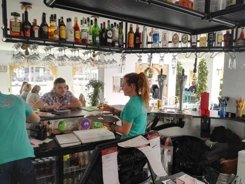 ImagenSolpark tenis SL Pension 1