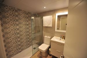 ImagenDiseño Terraza dos baños Parking 4