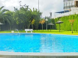ImagenApartamento en 1ª línea con piscina 4