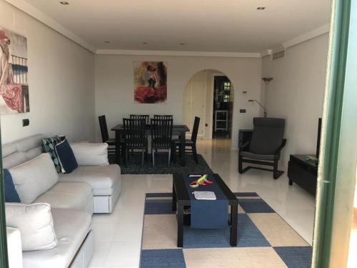 ImagenAugusta Sea & Golf Casares 2